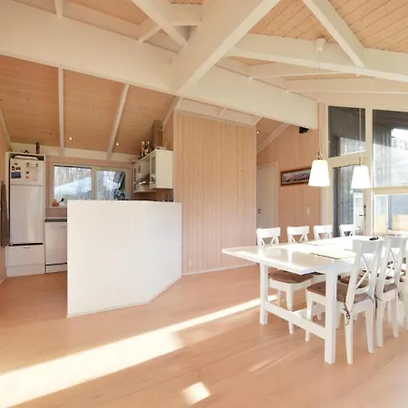 Four Bedroom Holiday In Asnas Дом отдыха